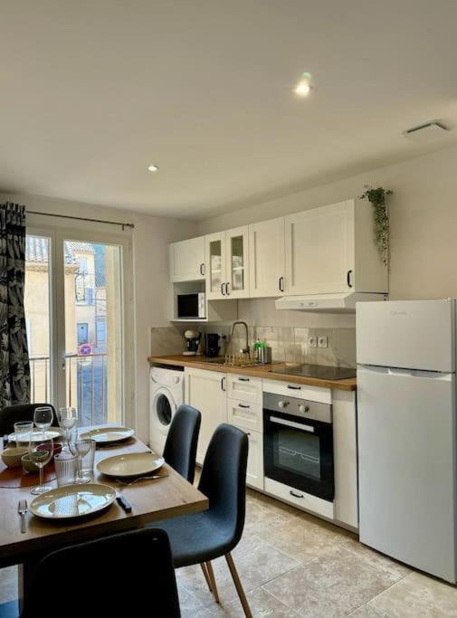 Appartement Lumineux Avec Terrasses Le Luc Exterior foto